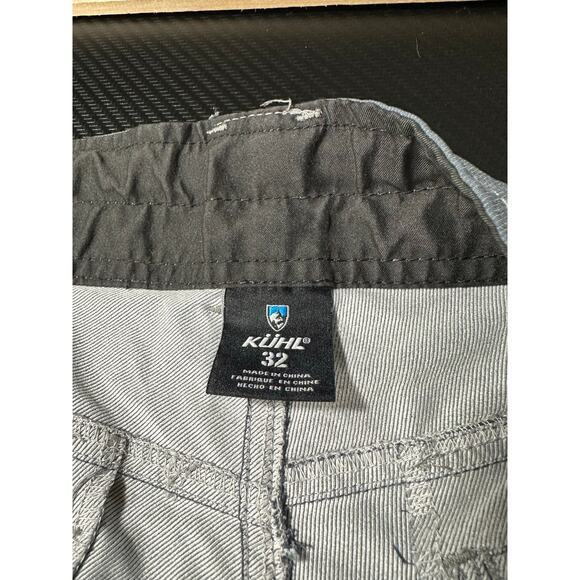 Kuhl Shift Amphibia Shorts Grey Size 32 Hybrid Hiking Swim Shorts 9 Inch - Picture 3 of 12